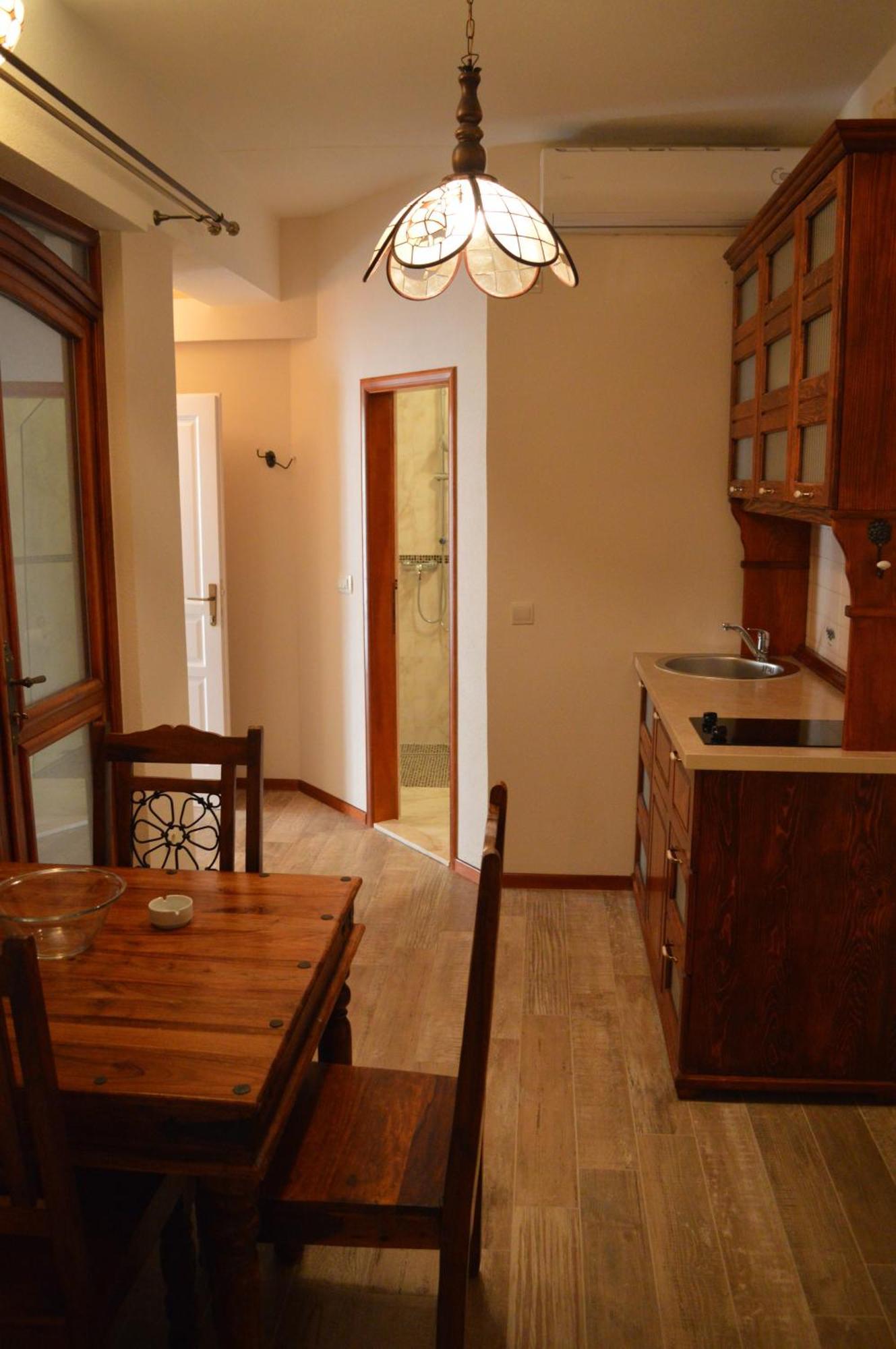 Apartments Leo โกตอร์ ห้อง รูปภาพ